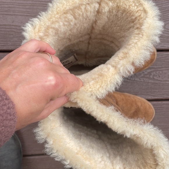 Rate special edition Beautiful cozy UGG boots - Picture 3 of 10